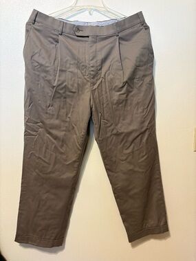 Hart Schaffner Marx Brown Pleated Dress Pants